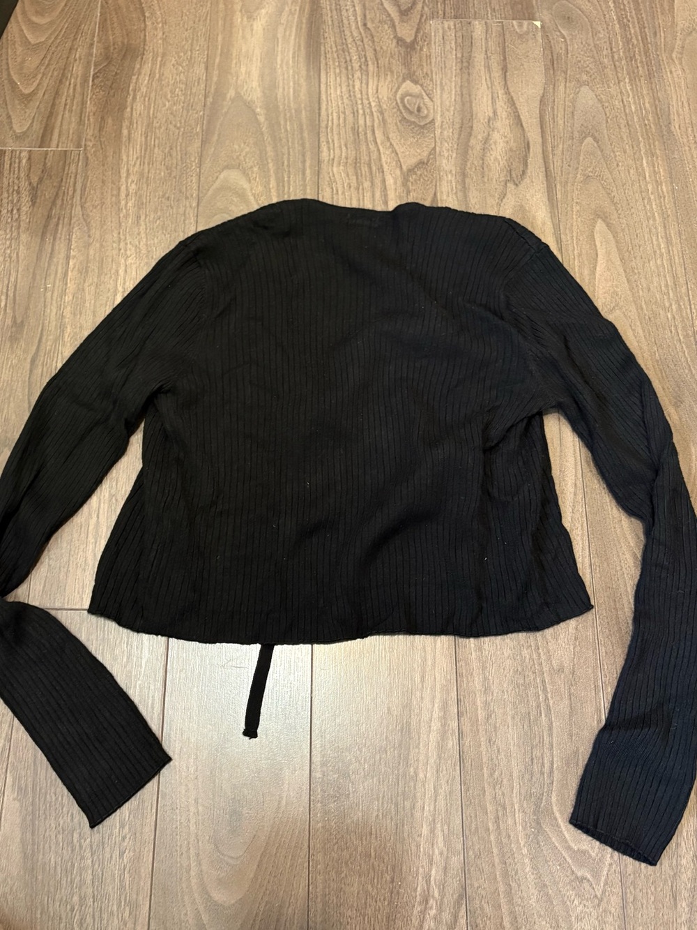 Black Ribbed Tie-Front Long Sleeve Top - Picture 6 of 6